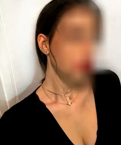 Annika, 25