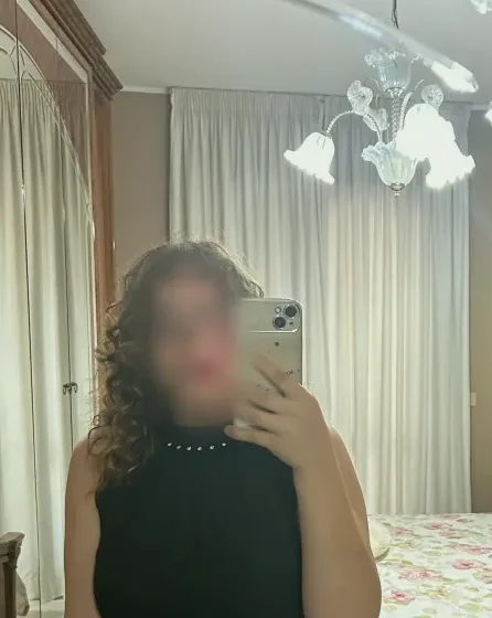 Bianca, 21