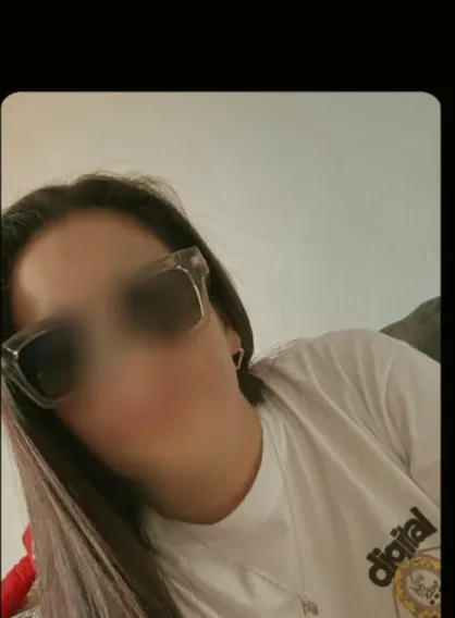 Elena, 34