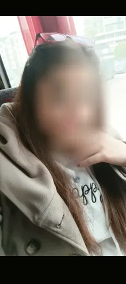 Emily, 29