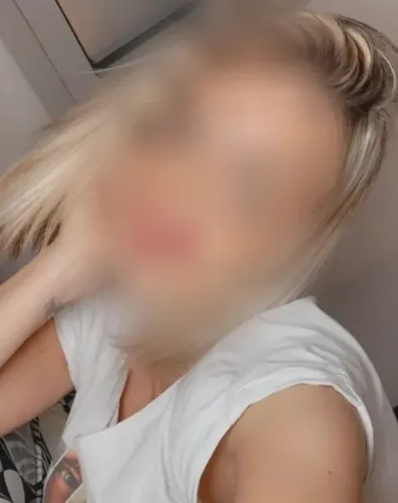 Esra, 35