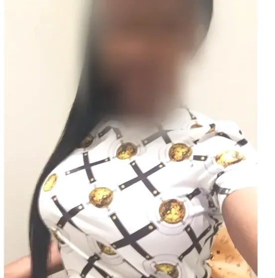 Greta, 36