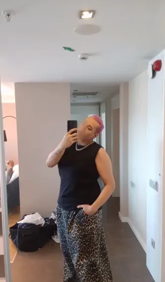 Ida, 33