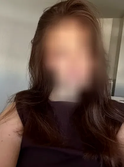 Isabell, 28