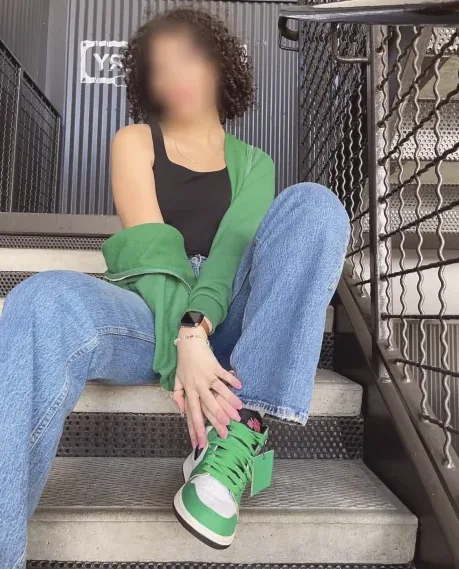 Jana, 20