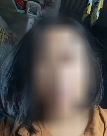 Leyla, 32
