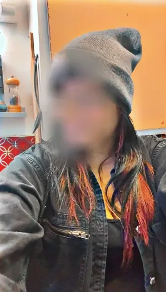 Özlem, 32