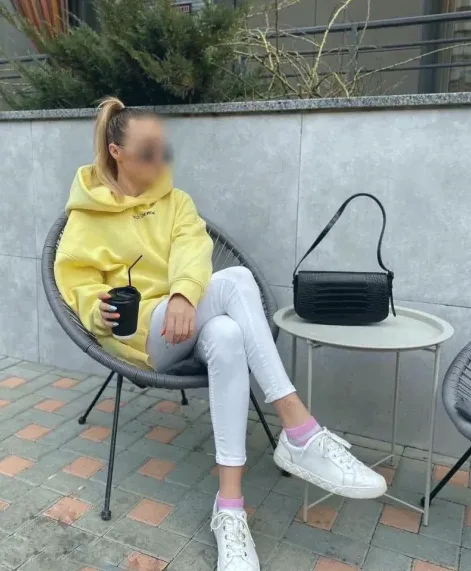 Paula, 35