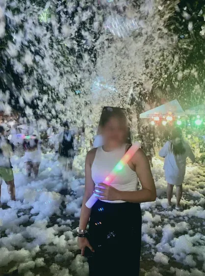 Sophia, 29